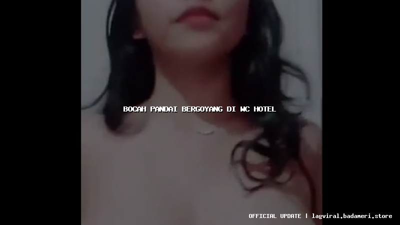 bocah pandai bergoyang di wc hotel