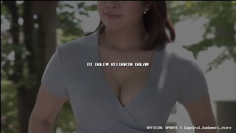 di dalem keluarin dalam