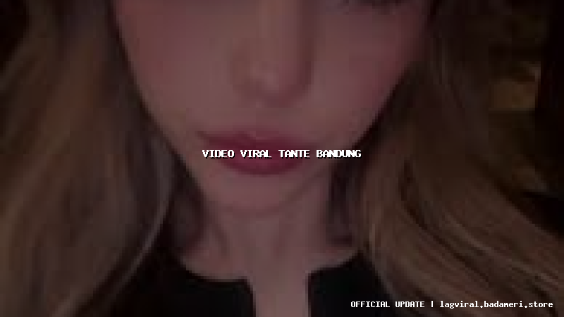 video viral tante bandung